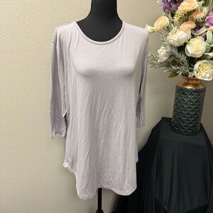 L&B Lucky & Blessed Light Gray 3/4 Sleeve Soft Tunic Top Medium Minimalist